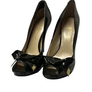 Ivanka Trump Elegant Black Patent Leather Peep-Toe Heels. Size 8.5